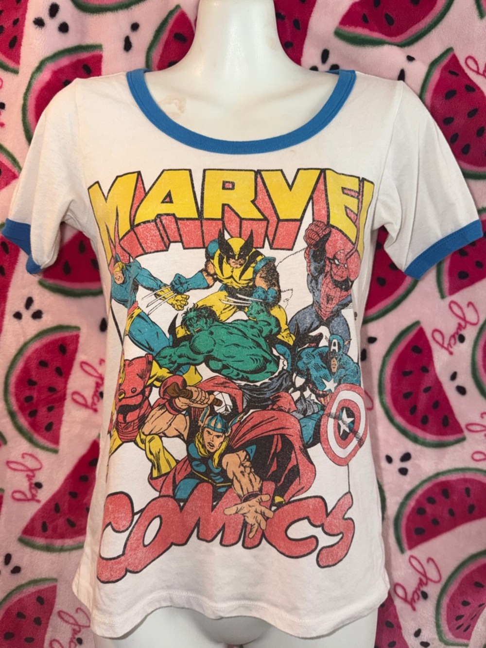 💙 Marvel Graphic Tee with Multicolor Comic Art